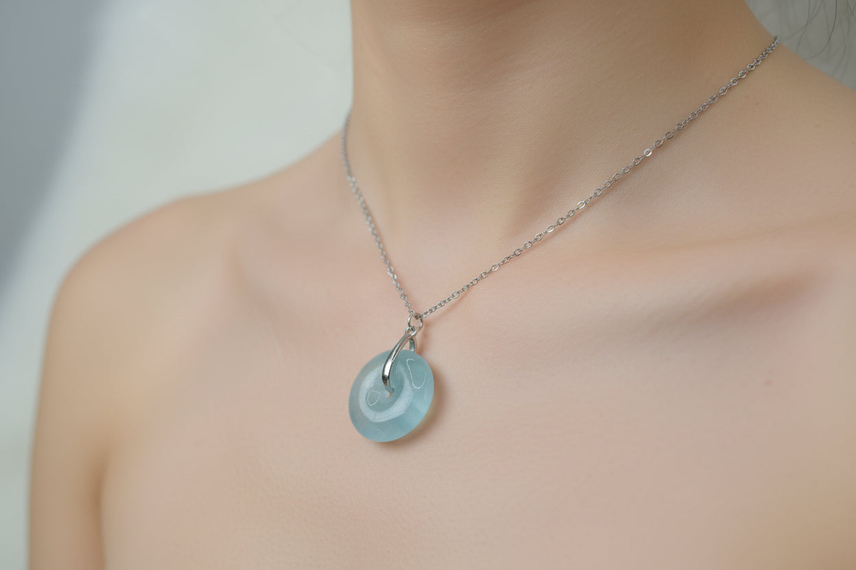 Tranquil Aquamarine Necklace
