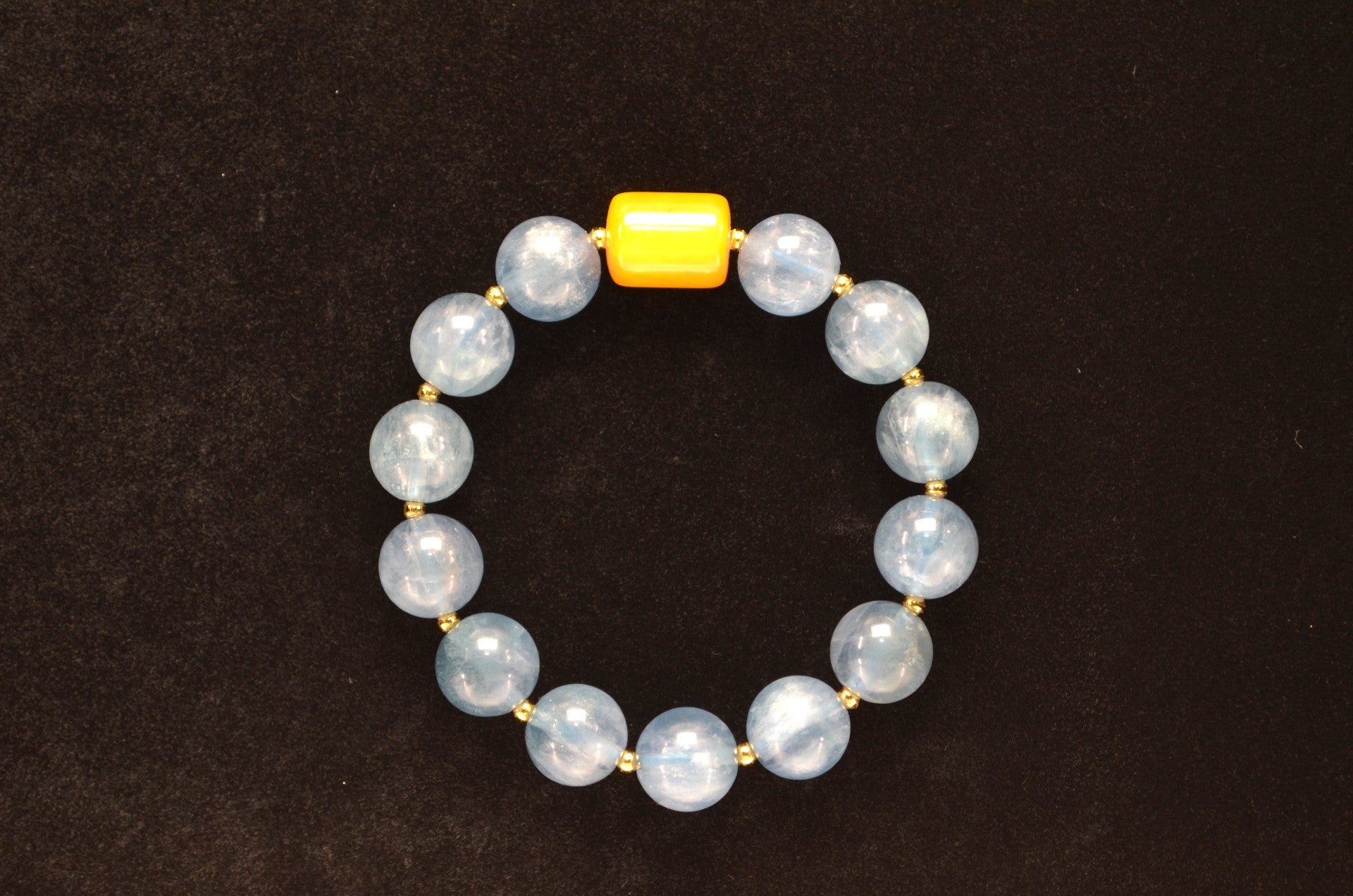 Elegant Blue Nitrite Bracelet
