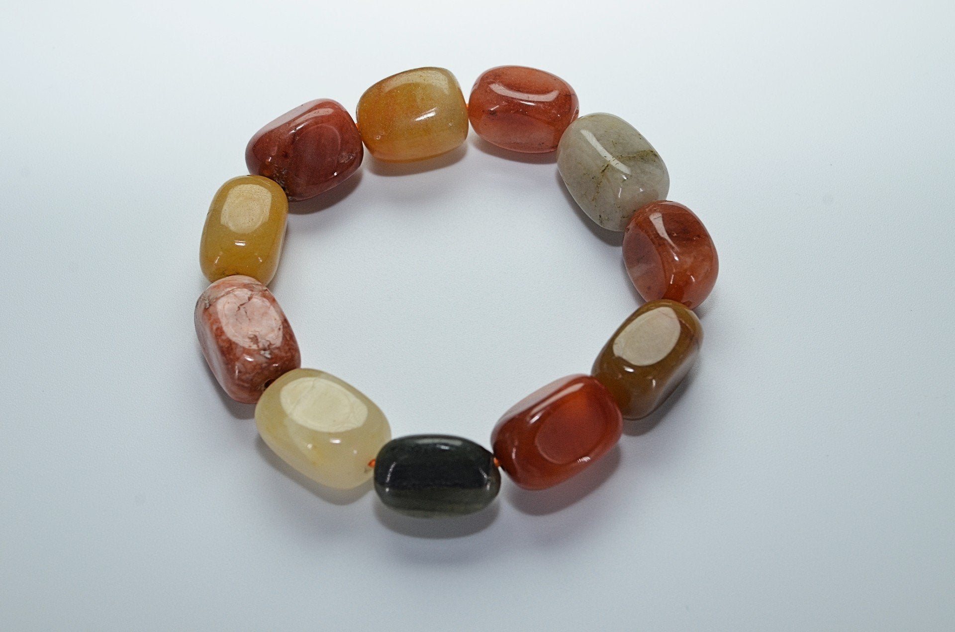 Golden Thread Jade Bracelet