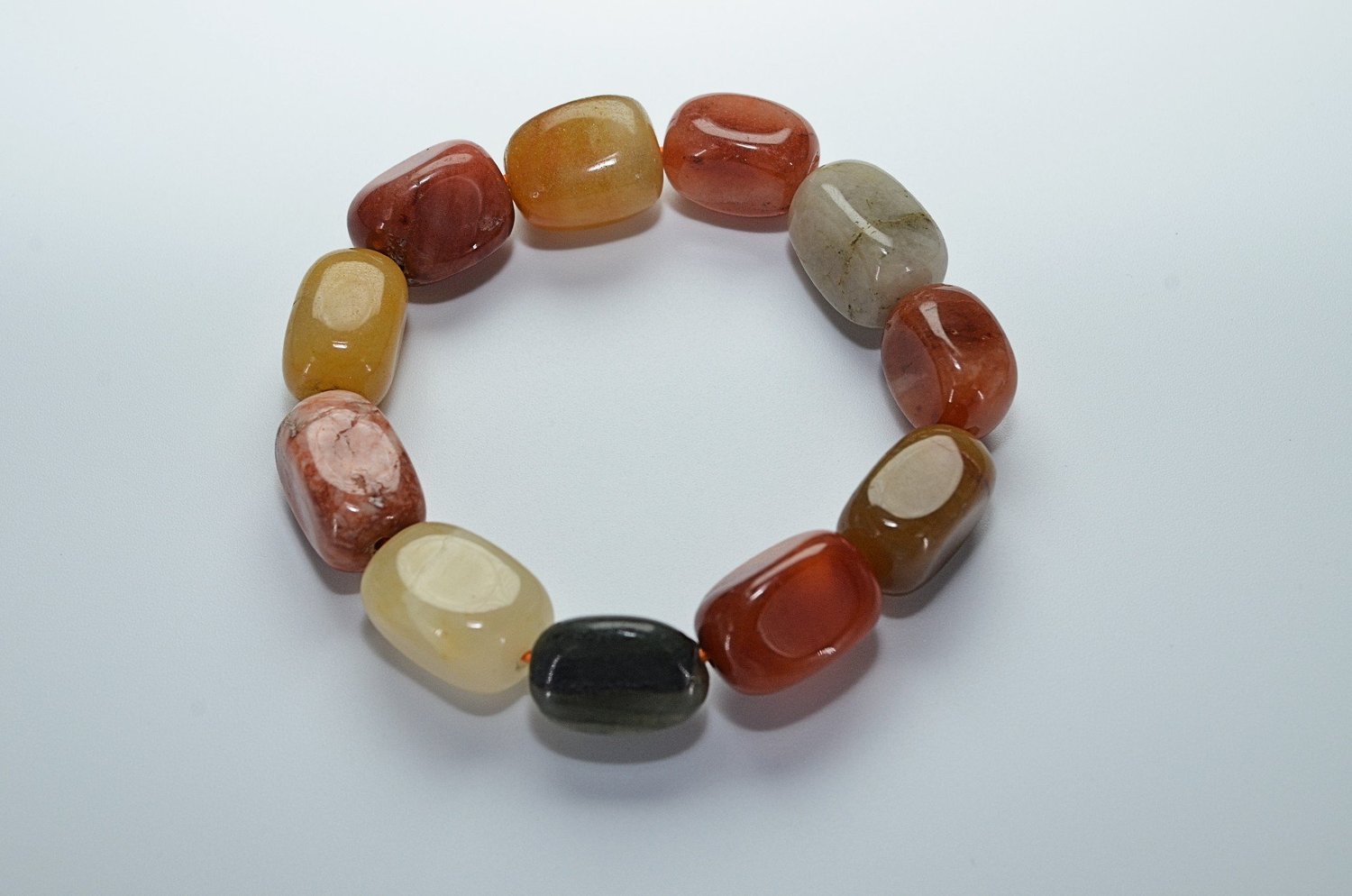 Golden Thread Jade Bracelet