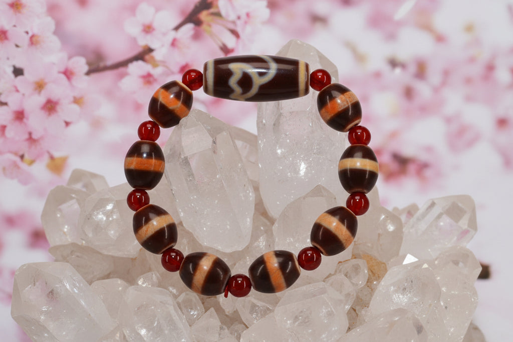 Tibetan Dzi Bead Bracelet