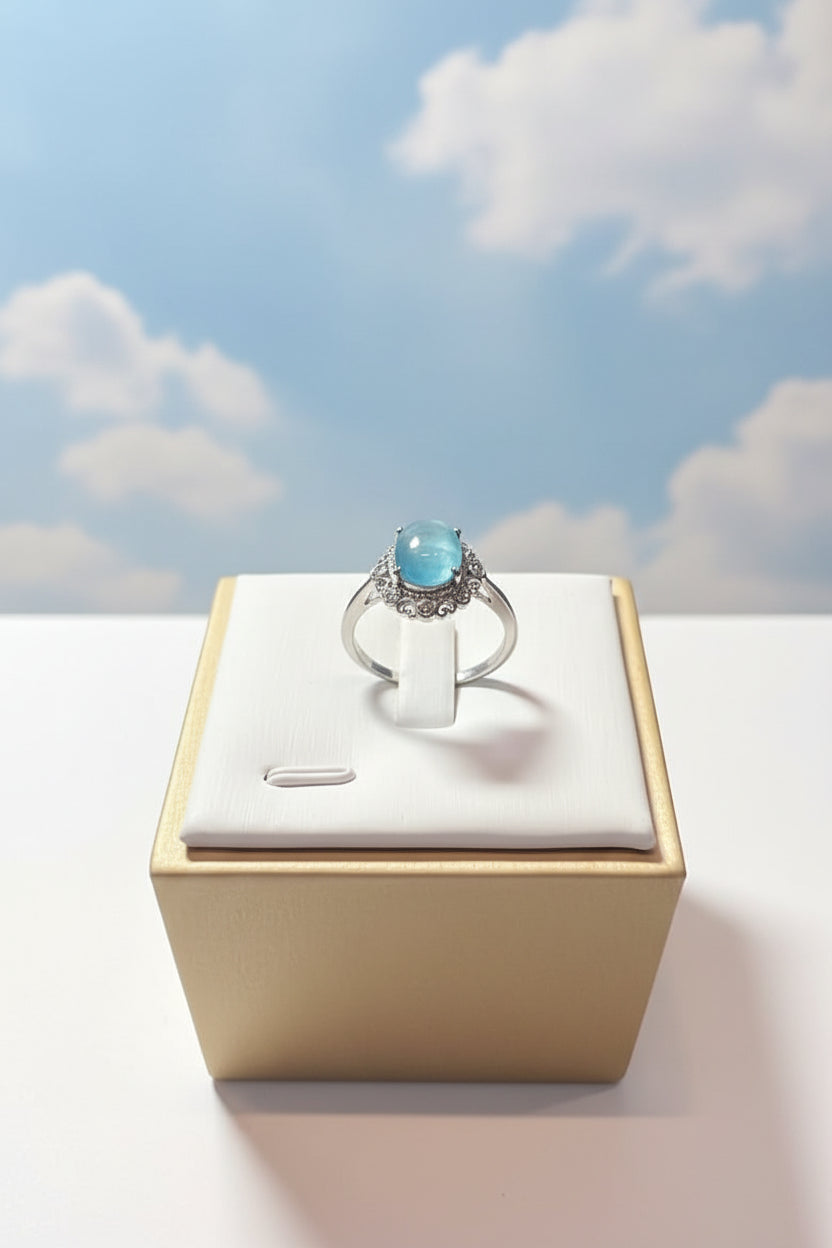 海蓝宝石戒指