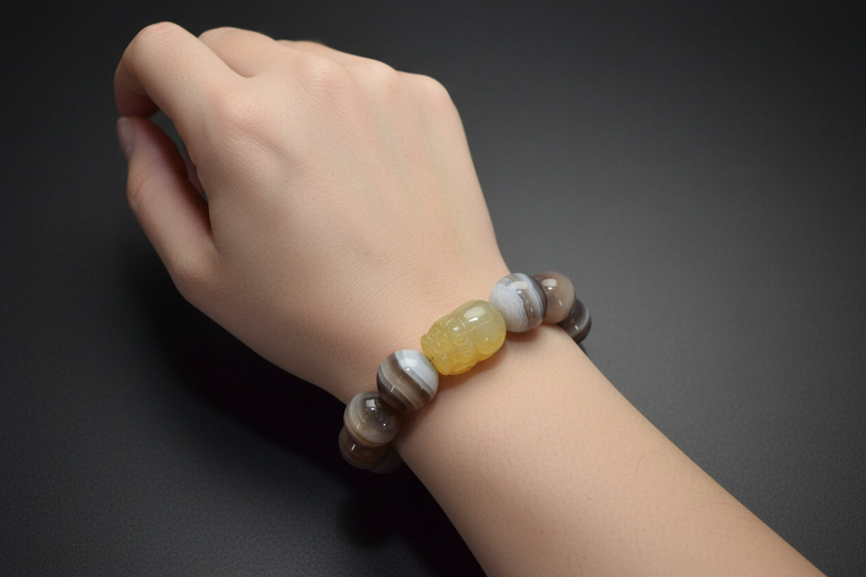 Titanium Quartz Pixiu Agate Bracelet